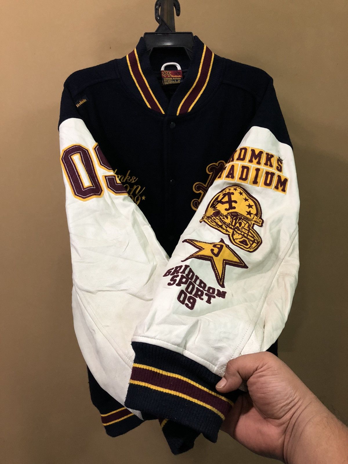 Akademiks Akademiks Stadium Division Varsity Jacket Size US XL / EU 56 / 4 - 10 Thumbnail