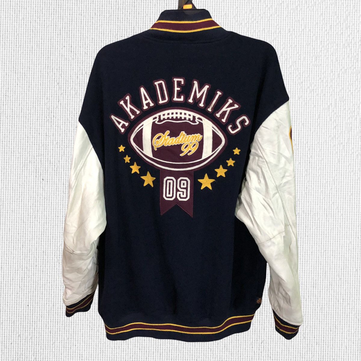 Akademiks Akademiks Stadium Division Varsity Jacket Size US XL / EU 56 / 4 - 2 Thumbnail