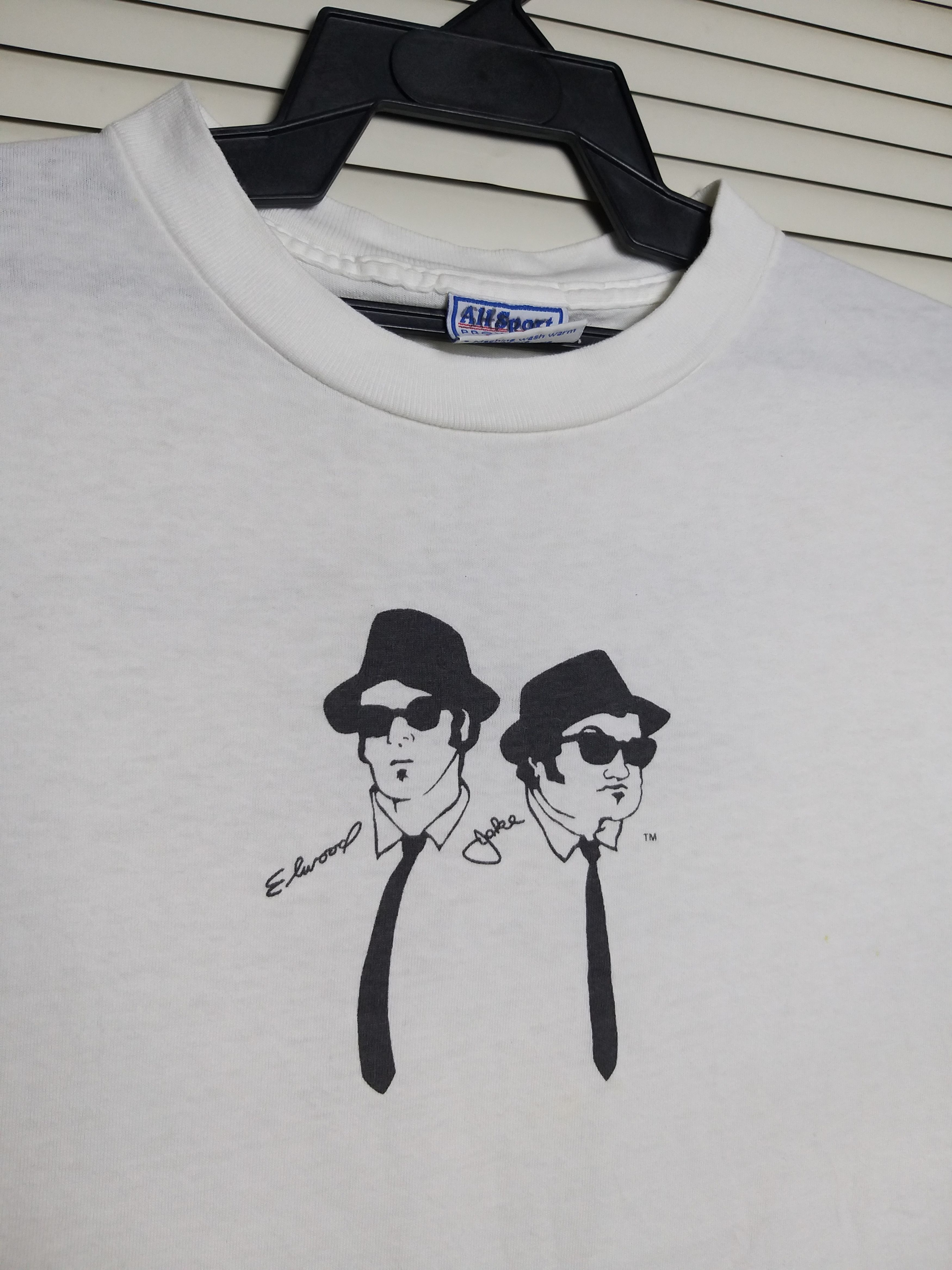 Band Tees VINTAGE 90s THE BLUES BROTHERS "JAKE & ELLWOOD"T SHIRT Size US S / EU 44-46 / 1 - 1 Thumbnail
