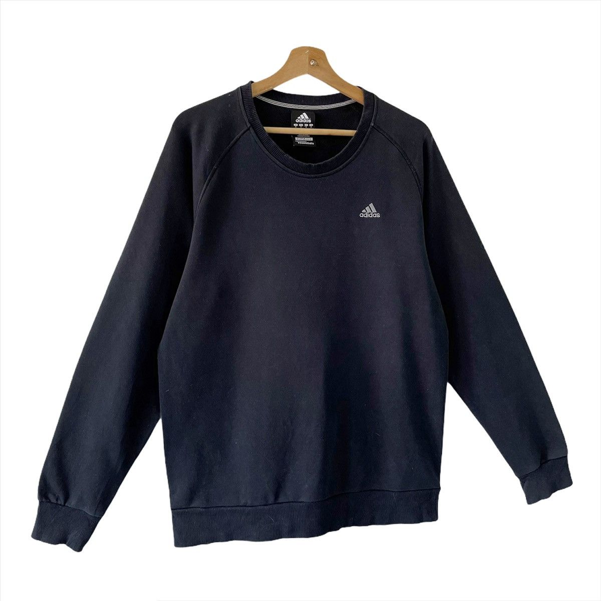 Adidas × Vintage Adidas Small Logo Embroidery Crewneck Sweatshirt Size M Size US M / EU 48-50 / 2 - 2 Thumbnail