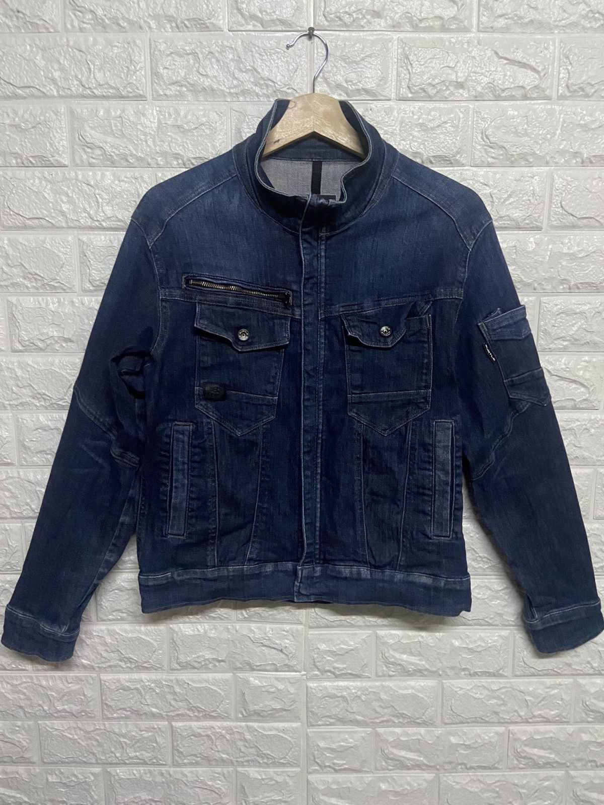 Burtle Multipockets Zip Up Denim Jacket