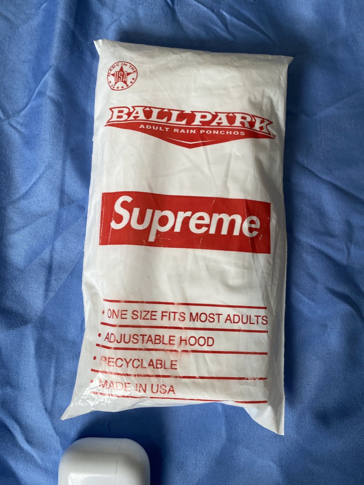 Supreme Supreme SS20 Ballpark Poncho Size US M / EU 48-50 / 2 - 2 Thumbnail