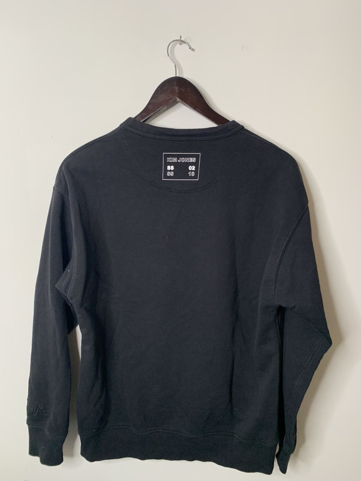 Japanese Brand KIM JONES x GU Japanese Brand Crewneck Size US M / EU 48-50 / 2 - 4 Thumbnail