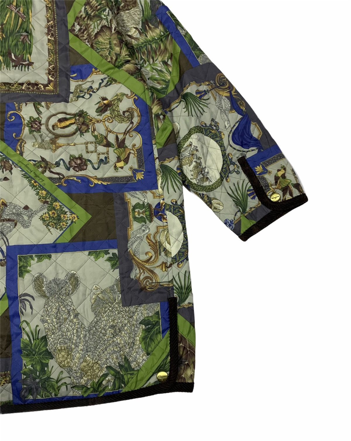 Salvatore Ferragamo 🔥SALVATORE FERRAGAMO FULLPRINTS QUILTED JACKETS Size US XS / EU 42 / 0 - 6 Thumbnail