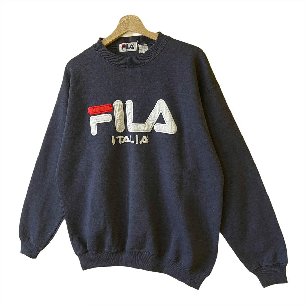 Fila Vintage Fila Big Logo Embroidered Crewneck Sweatshirt Size M Size US M / EU 48-50 / 2 - 3 Thumbnail