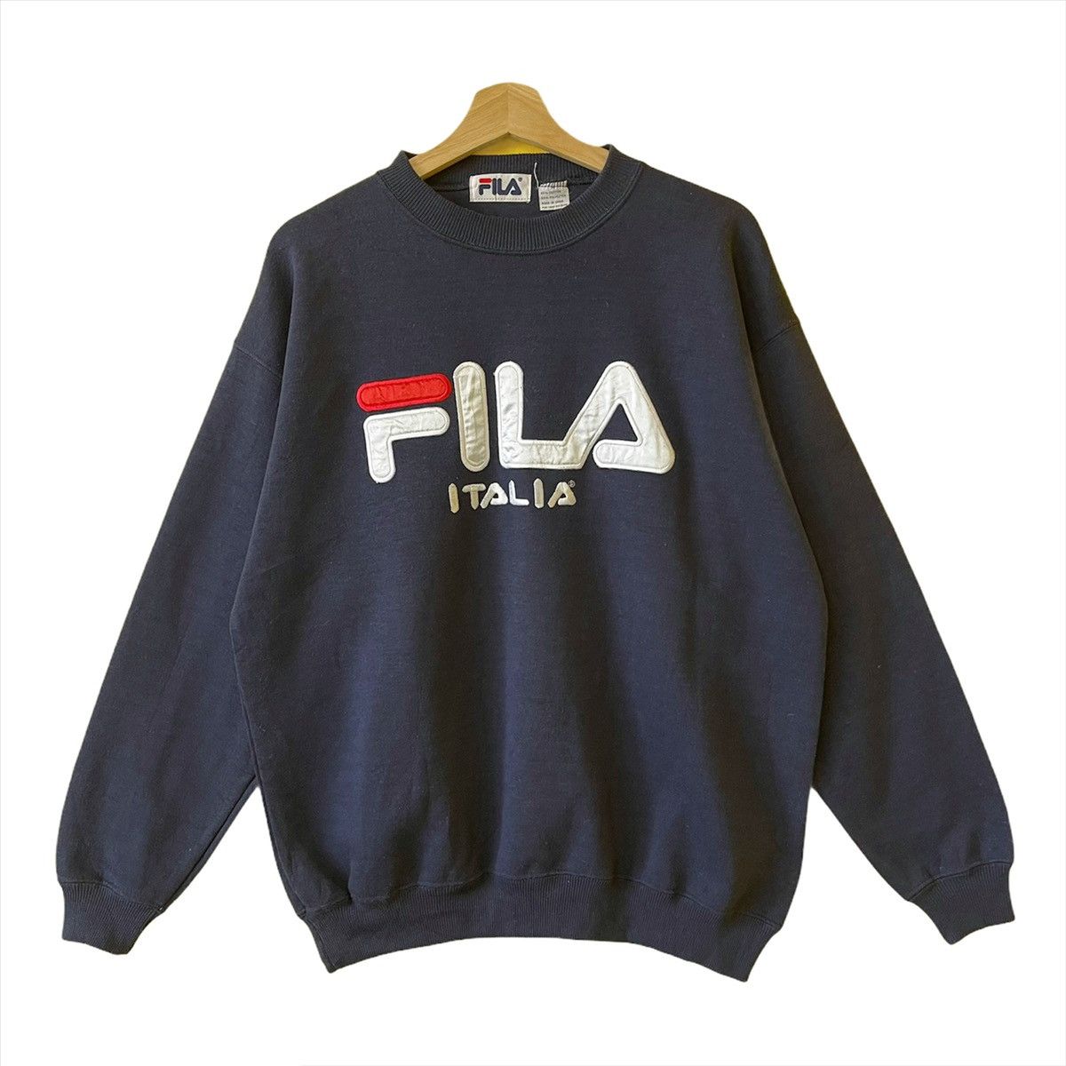 Fila Vintage Fila Big Logo Embroidered Crewneck Sweatshirt Size M Size US M / EU 48-50 / 2 - 1 Thumbnail