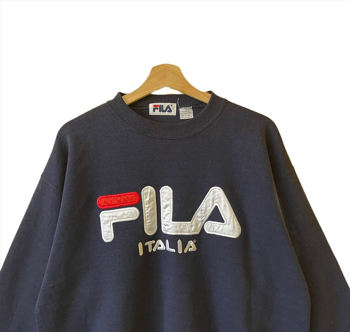 Fila Vintage Fila Big Logo Embroidered Crewneck Sweatshirt Size M Size US M / EU 48-50 / 2 - 4 Thumbnail