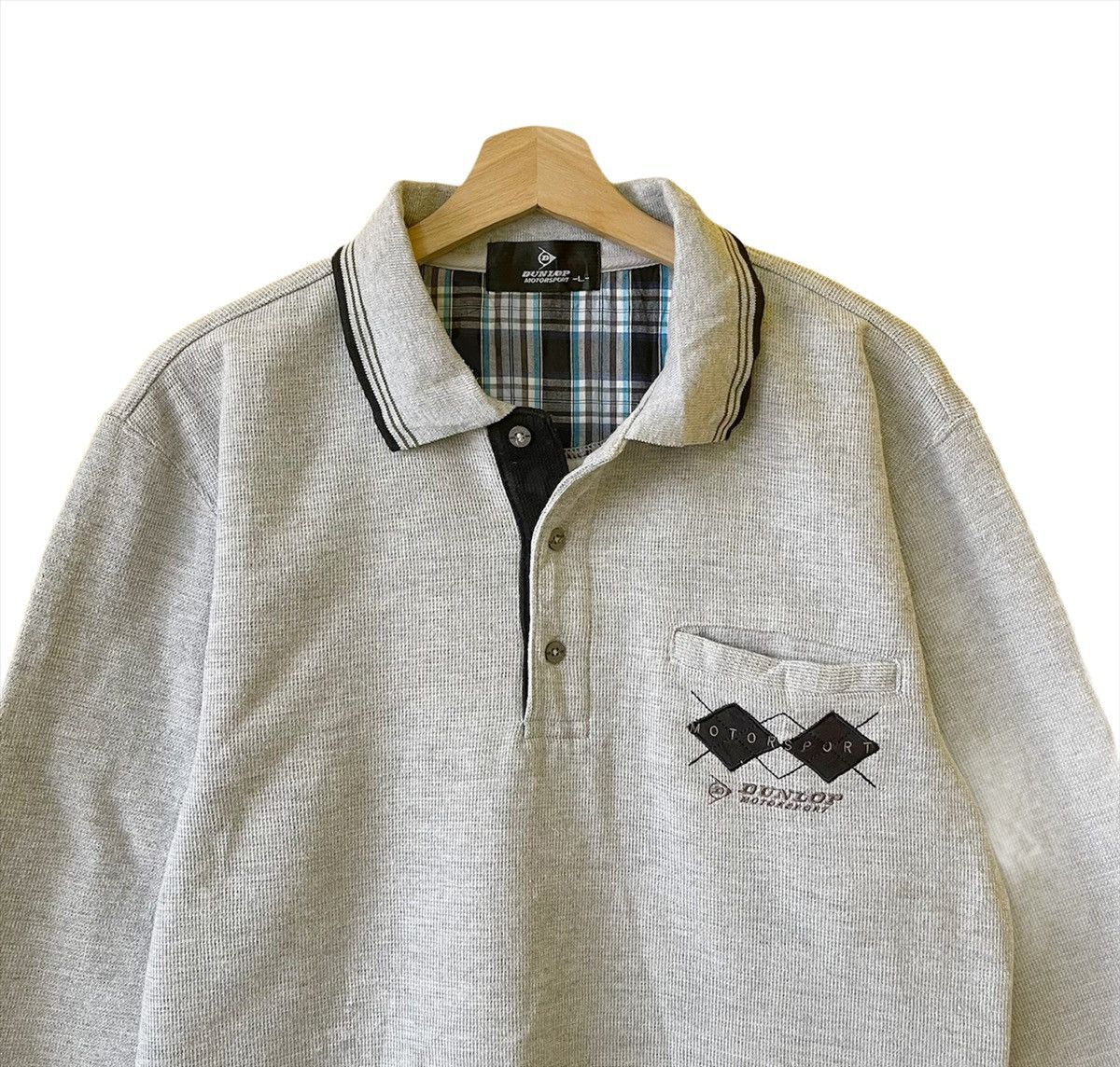 Dunlop Dunlop Embroidered Single Pocket Pullover Sweatshirt size M Size US M / EU 48-50 / 2 - 4 Thumbnail