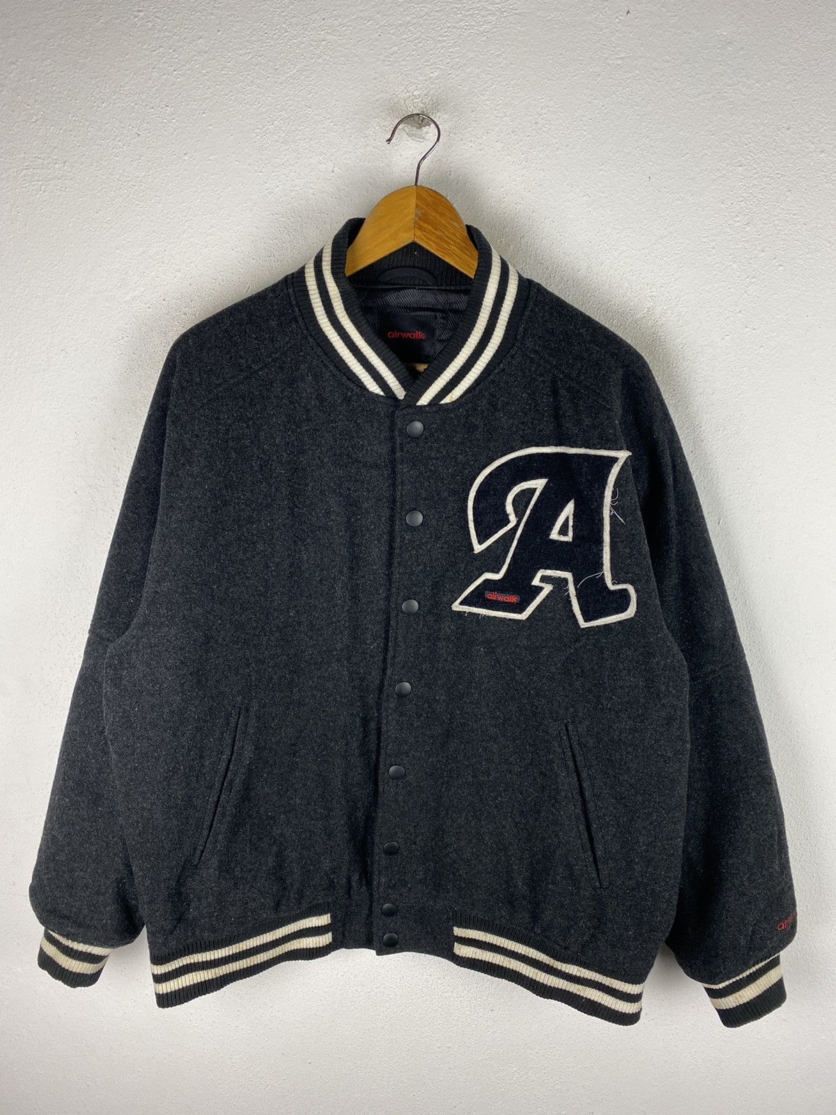 Airwalk AIRWALK VARSITY JACKET WOOL FABRIC Size US M / EU 48-50 / 2 - 1 Thumbnail
