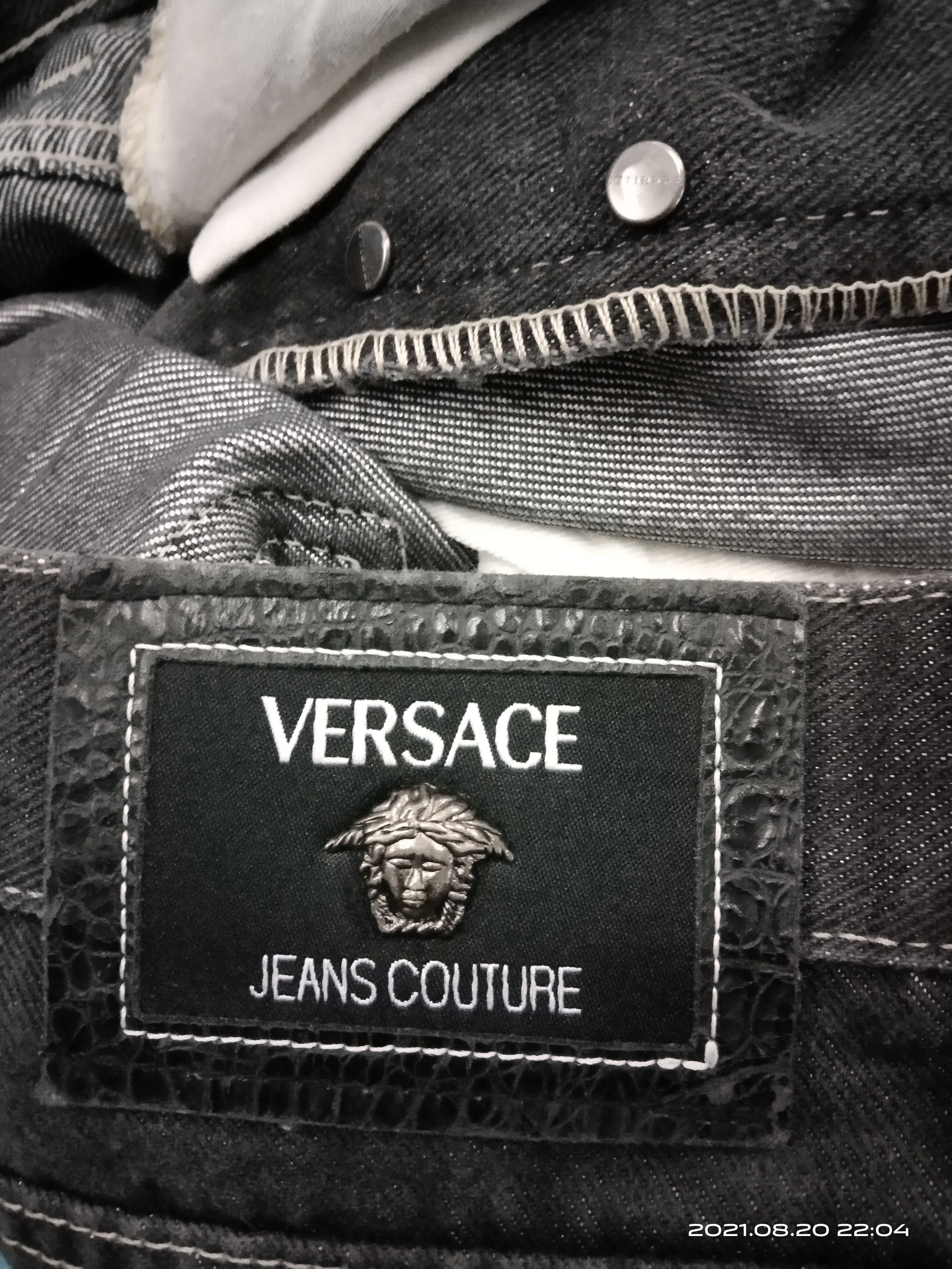 Versace VARSACE JEANS COULTURE MADE IN ITALY Size US 30 / EU 46 - 10 Thumbnail