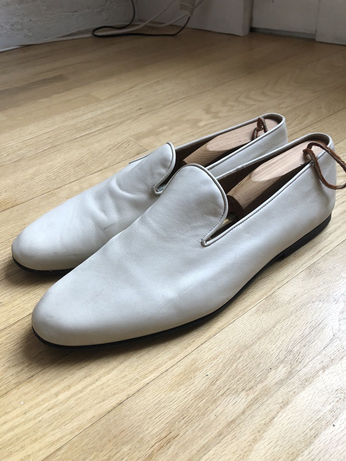 Dries Van Noten Dries Van Noten Offwhite Leather Loafer EU43 Size US 10 / EU 43 - 1 Thumbnail