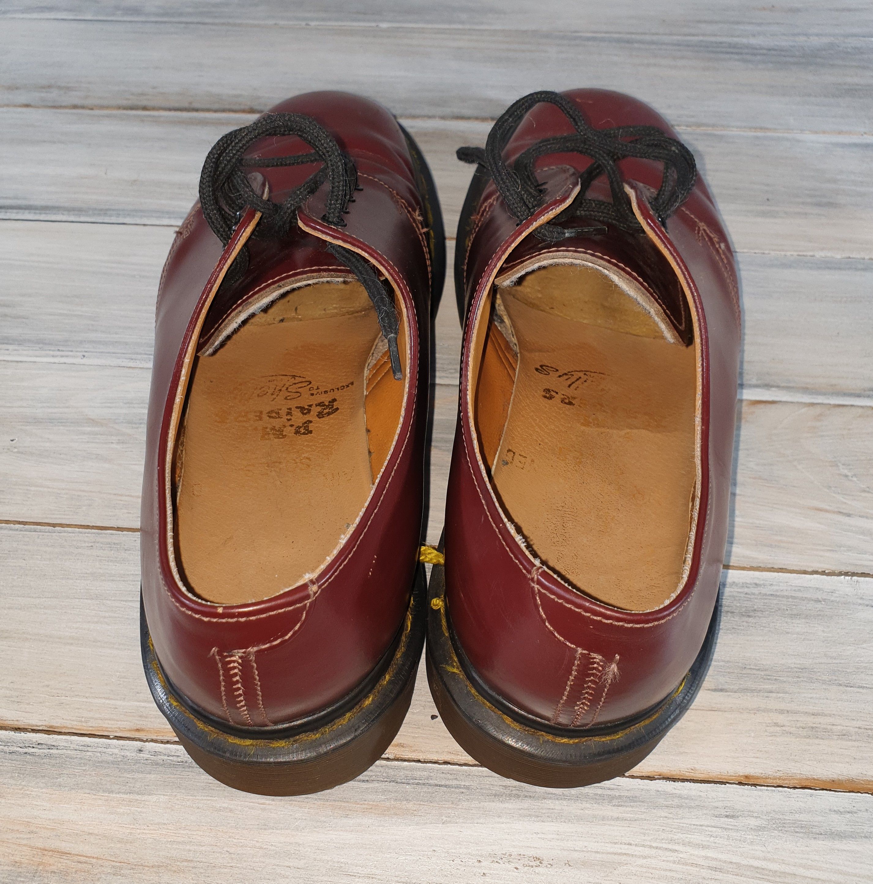 Dr. Martens × Vintage Vintage Dr. Martens 1461 Women Casual Cherry Made InEngland Size US 4 / IT 34 - 24 Thumbnail