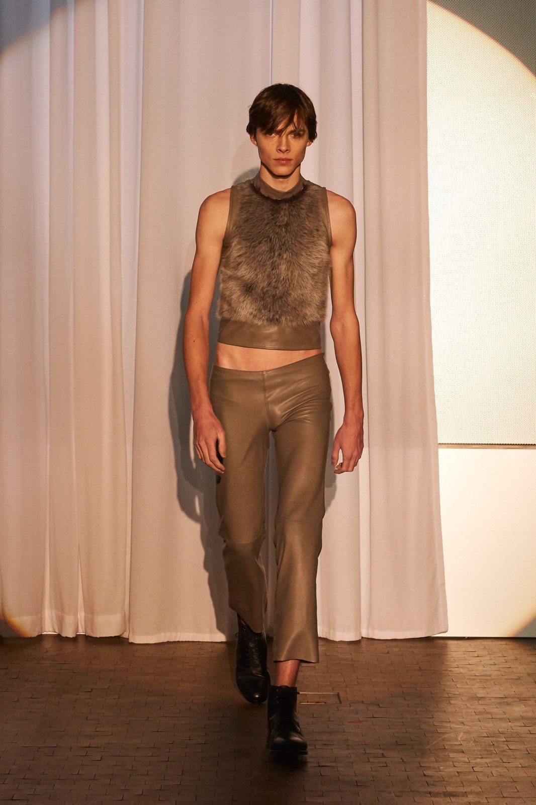 Ludovic De Saint Sernin Lambskin leather curved waist pant Size US 32 / EU 48 - 1 Thumbnail