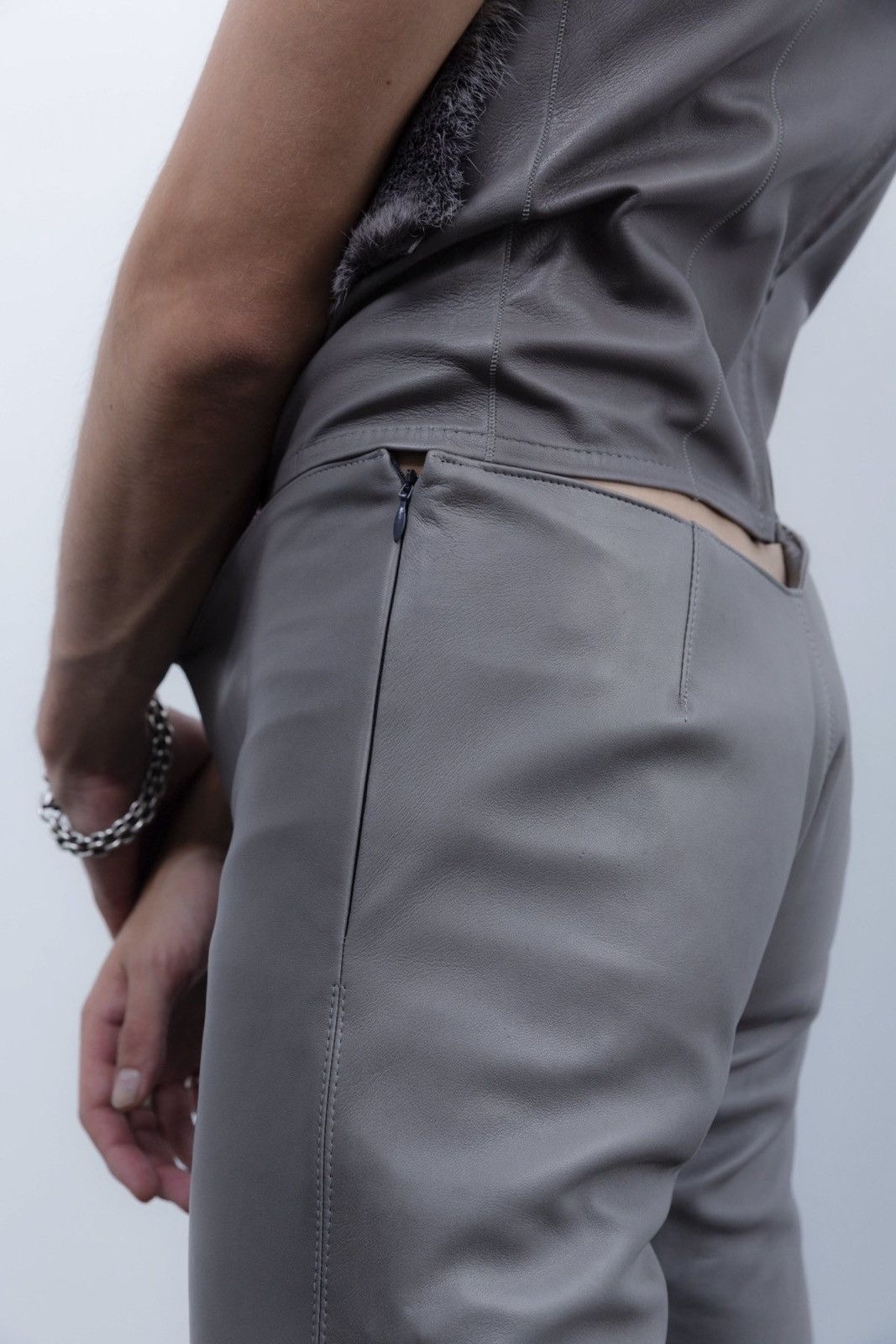 Ludovic De Saint Sernin Lambskin leather curved waist pant Size US 32 / EU 48 - 3 Thumbnail