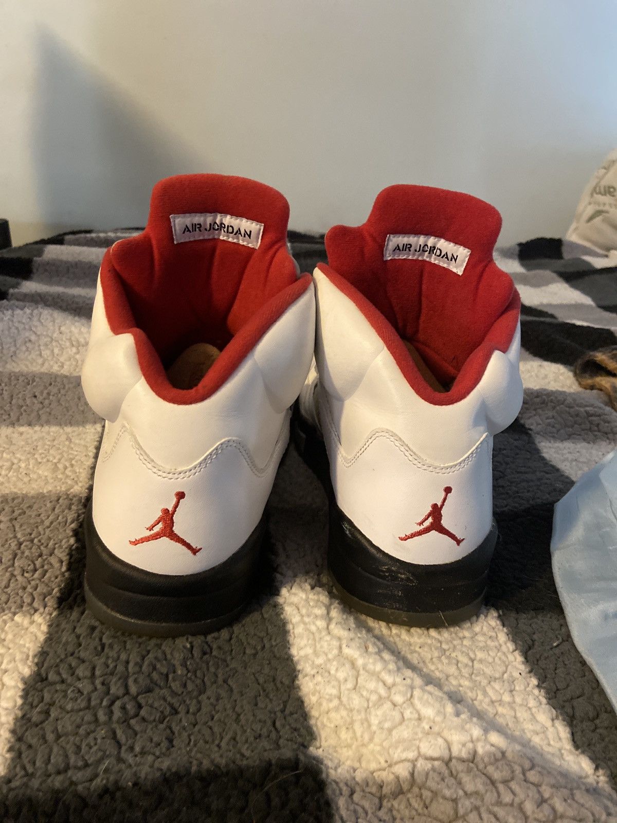 Jordan Brand Jordan 5 fire red 2013 Size US 10.5 / EU 43-44 - 3 Thumbnail