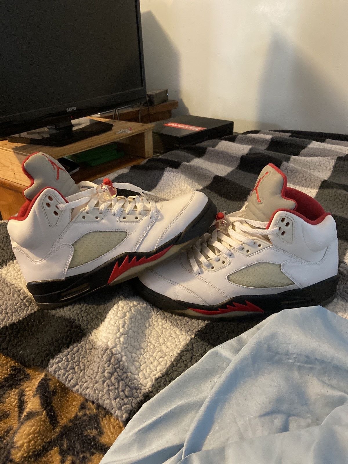 Jordan fire red 2013