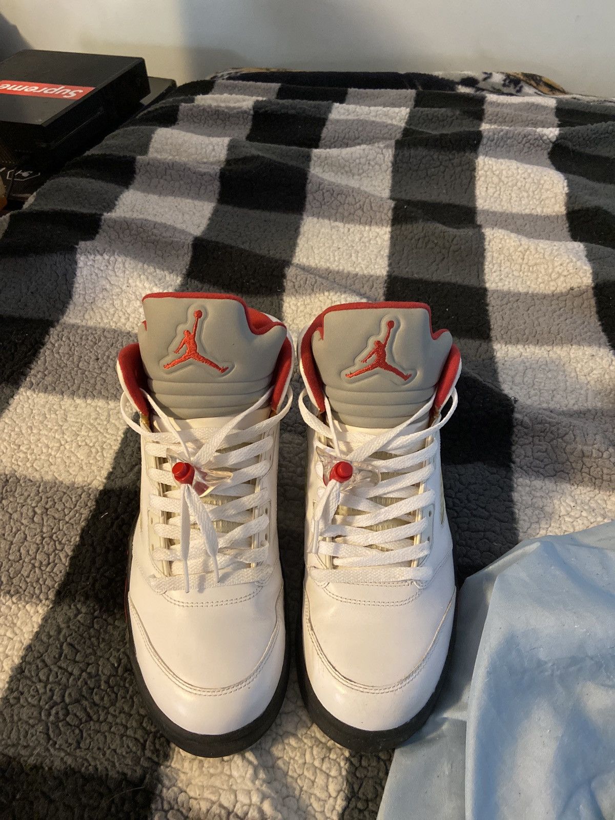 Jordan Brand Jordan 5 fire red 2013 Size US 10.5 / EU 43-44 - 2 Thumbnail