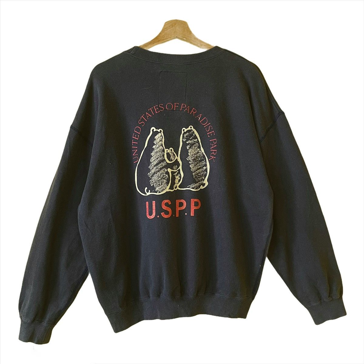 Vintage Vintage Paradise Park Overprint Crewneck Sweatshirt Size L Size US L / EU 52-54 / 3 - 6 Thumbnail