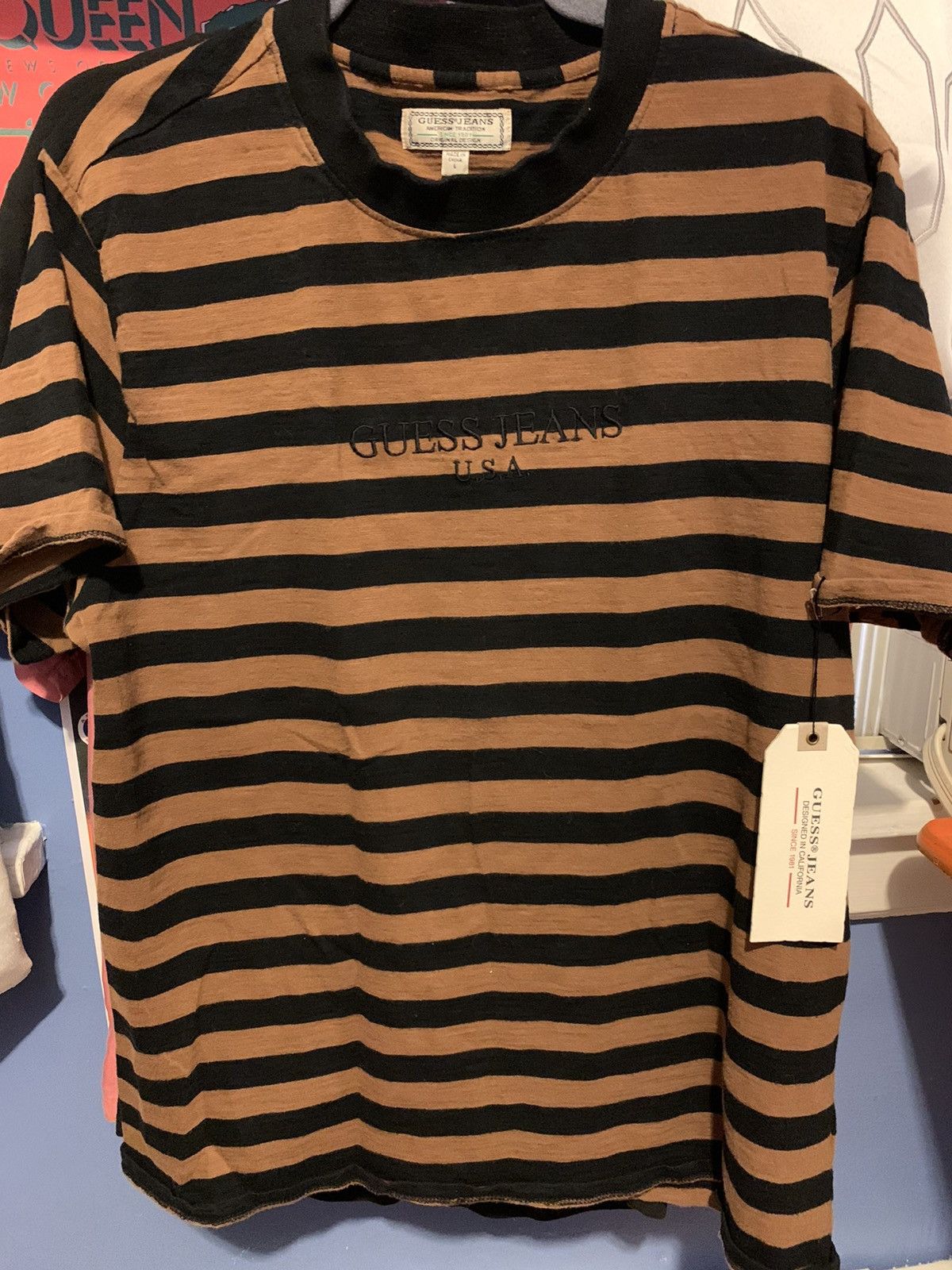 Trække på Formode lade som om Vintage Guess Jeans Brown and Black striped Tee | Grailed