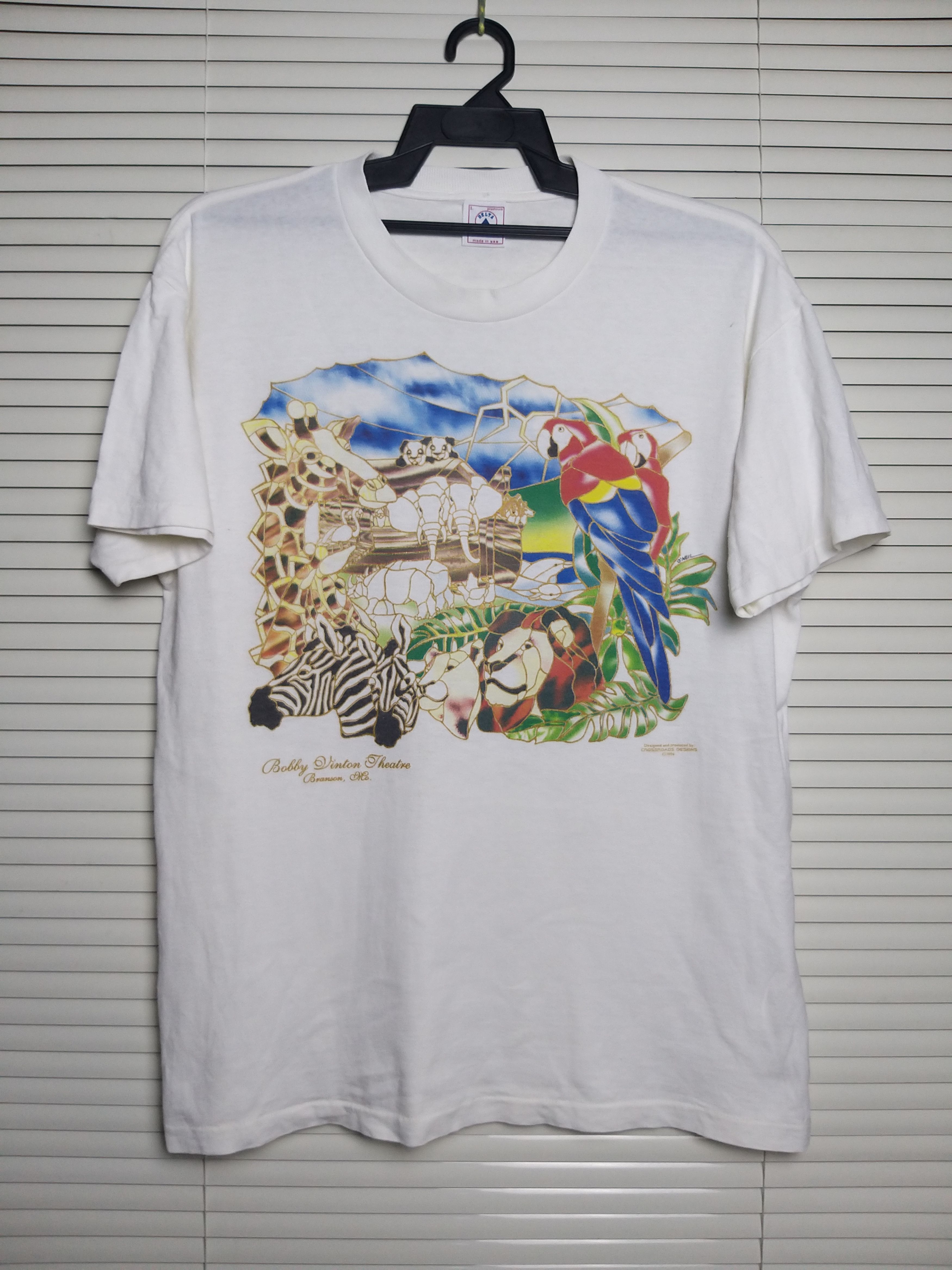 Vintage VINTAGE 90'S BOBBY VINTON THEATRE "O'NEIL" 1994 T SHIRT Size US L / EU 52-54 / 3 - 2 Thumbnail