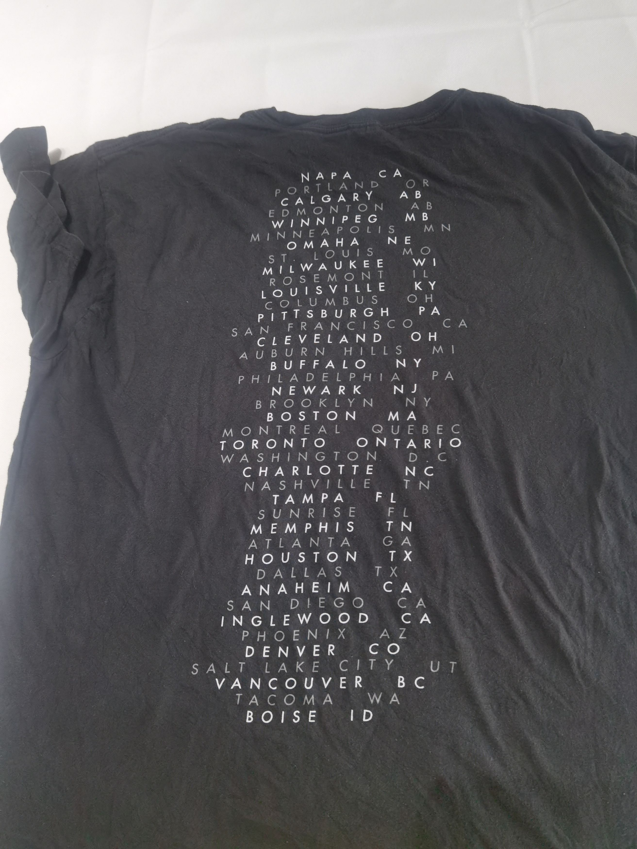 Band Tees Imagine Dragons Birds Hands Tour Size US XL / EU 56 / 4 - 3 Thumbnail