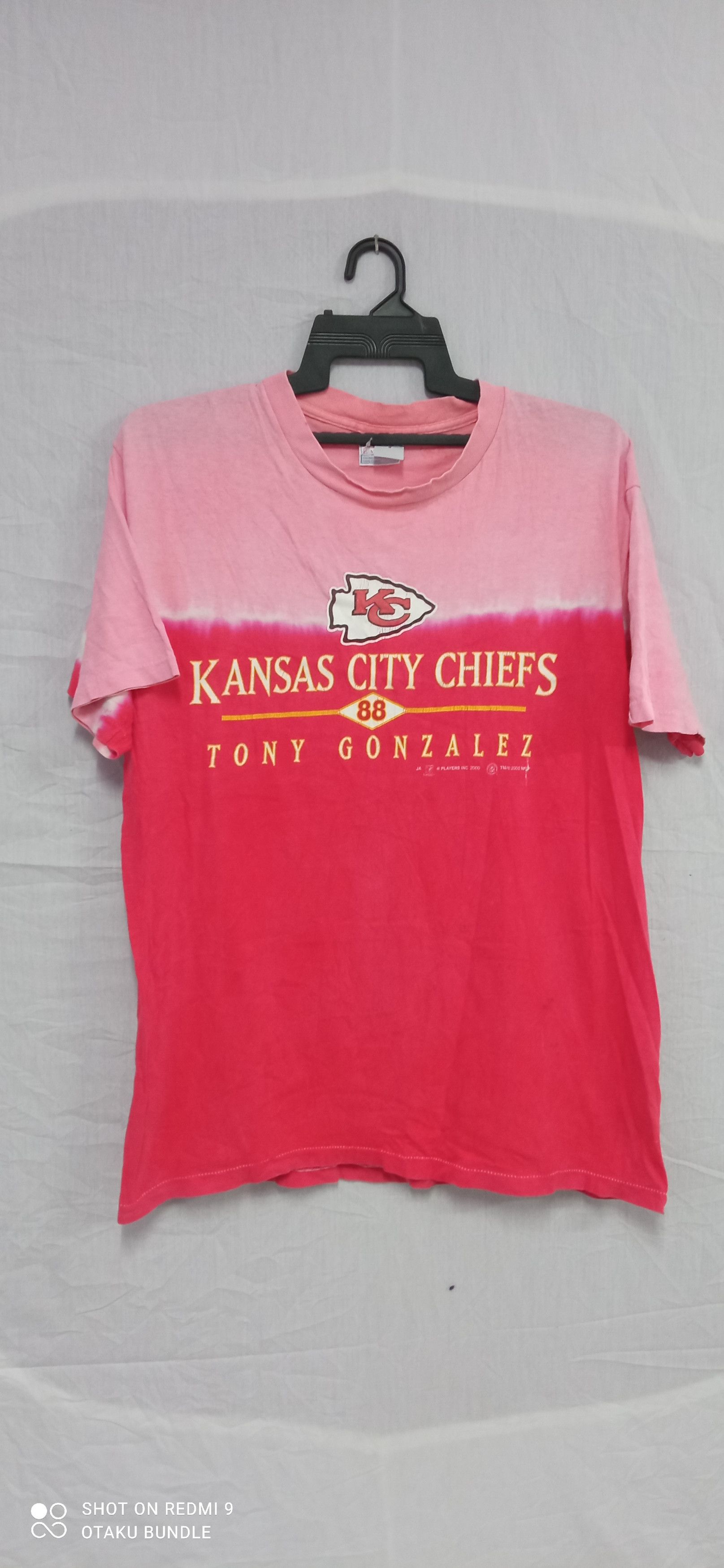 NFL, Shirts, Vintage Y2k 200s Tony Gonzalez From Kansas City Chiefs  Autographed Tshirt