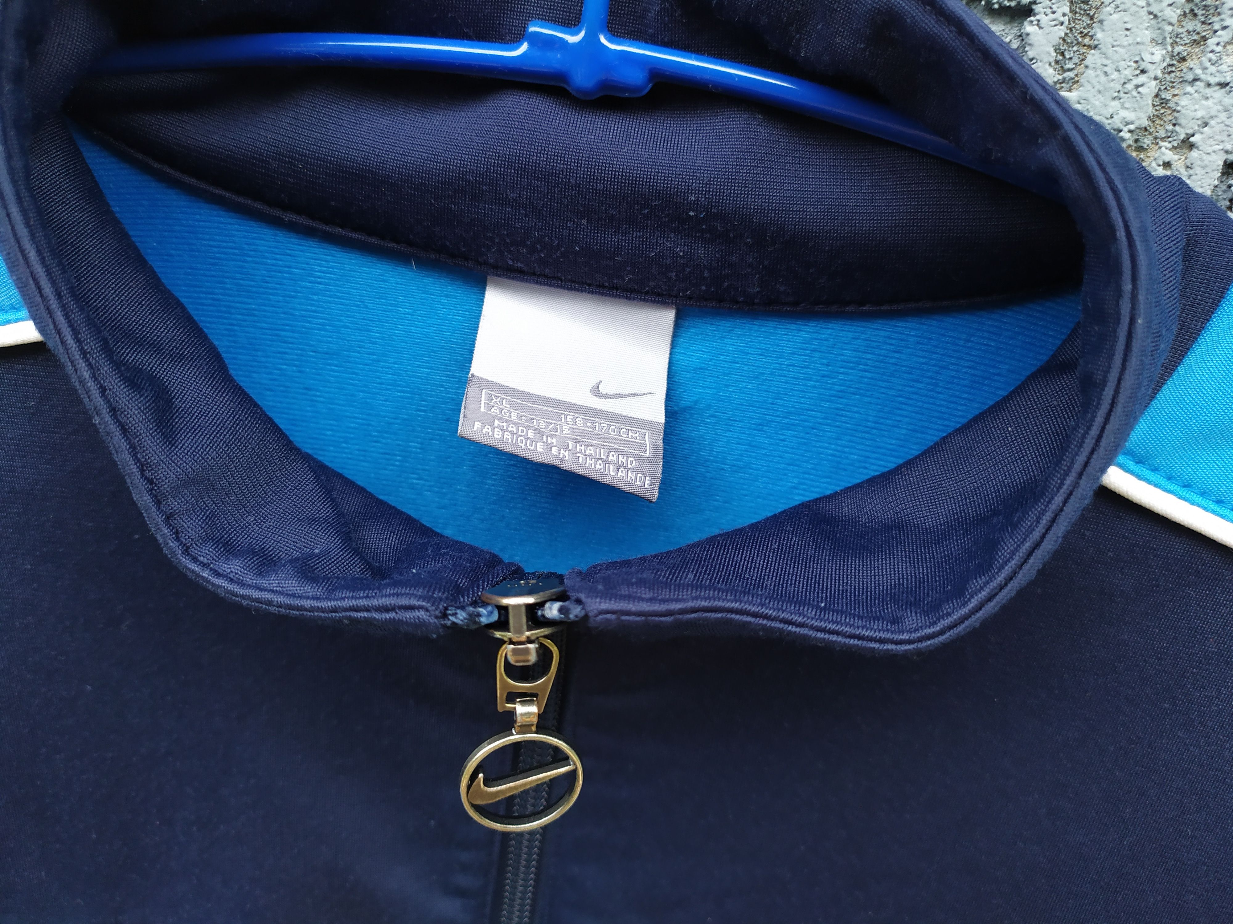 Nike Vintage Nike Big Logo zip jacket Size US S / EU 44-46 / 1 - 5 Thumbnail