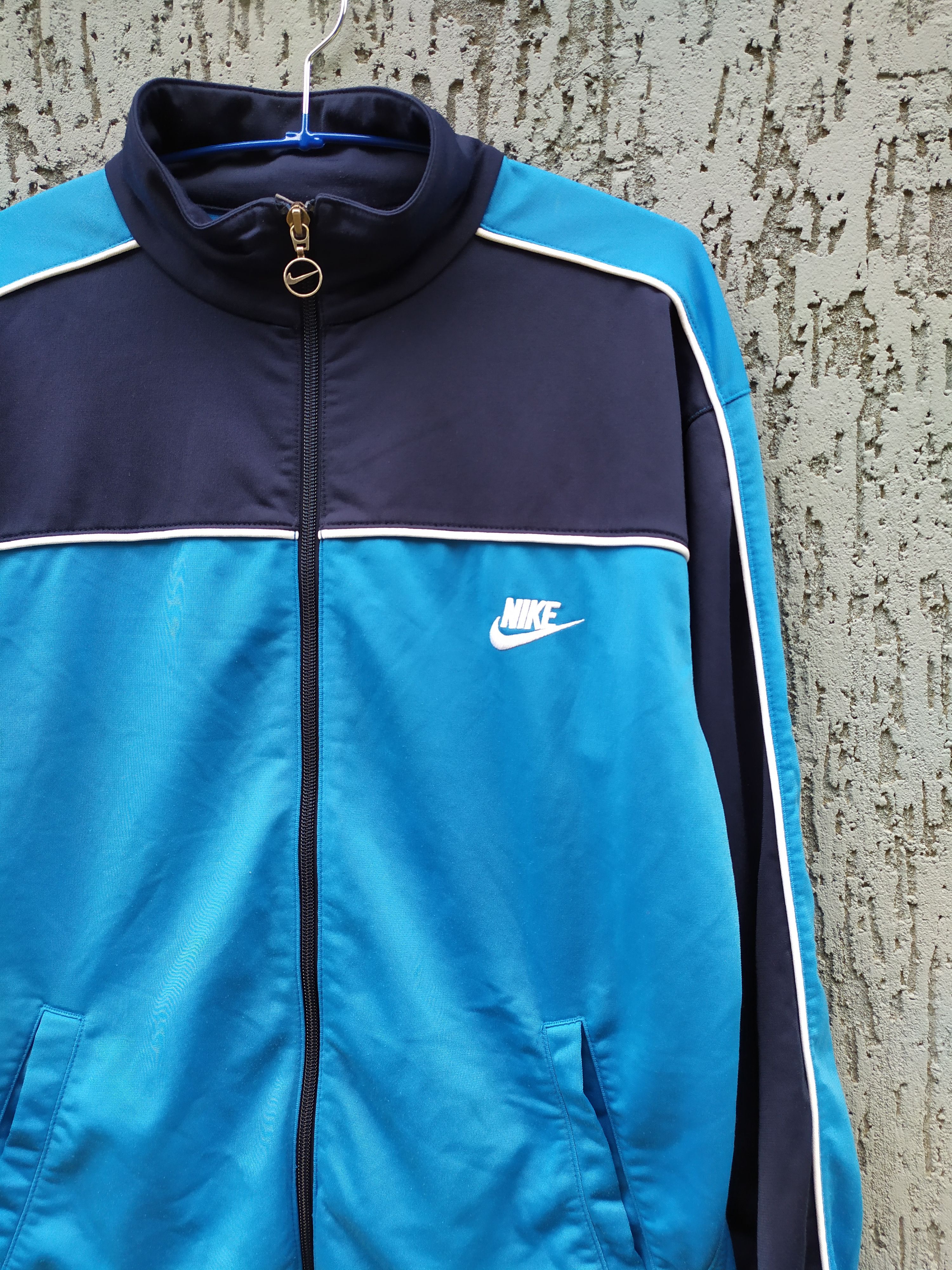 Nike Vintage Nike Big Logo zip jacket Size US S / EU 44-46 / 1 - 1 Thumbnail