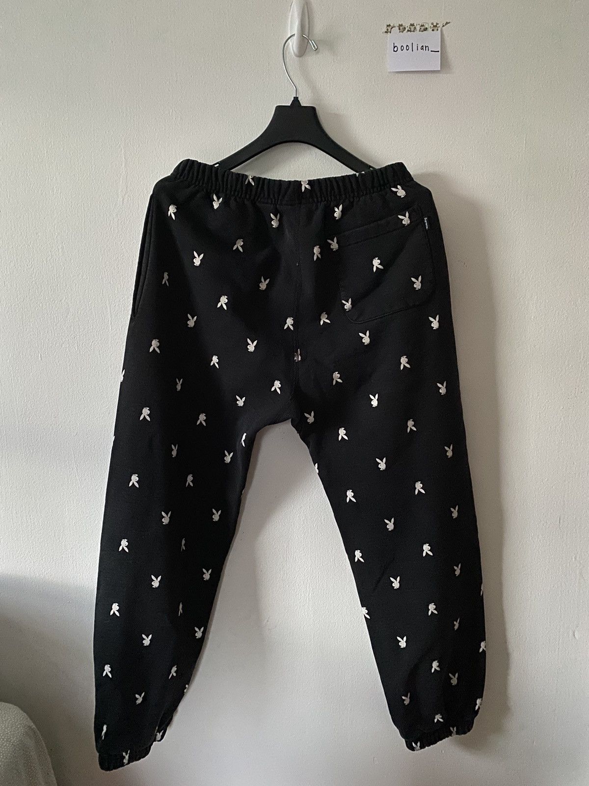 堅実な究極の Supreme Supreme Playboy Sweatpants | Grailed パンツ