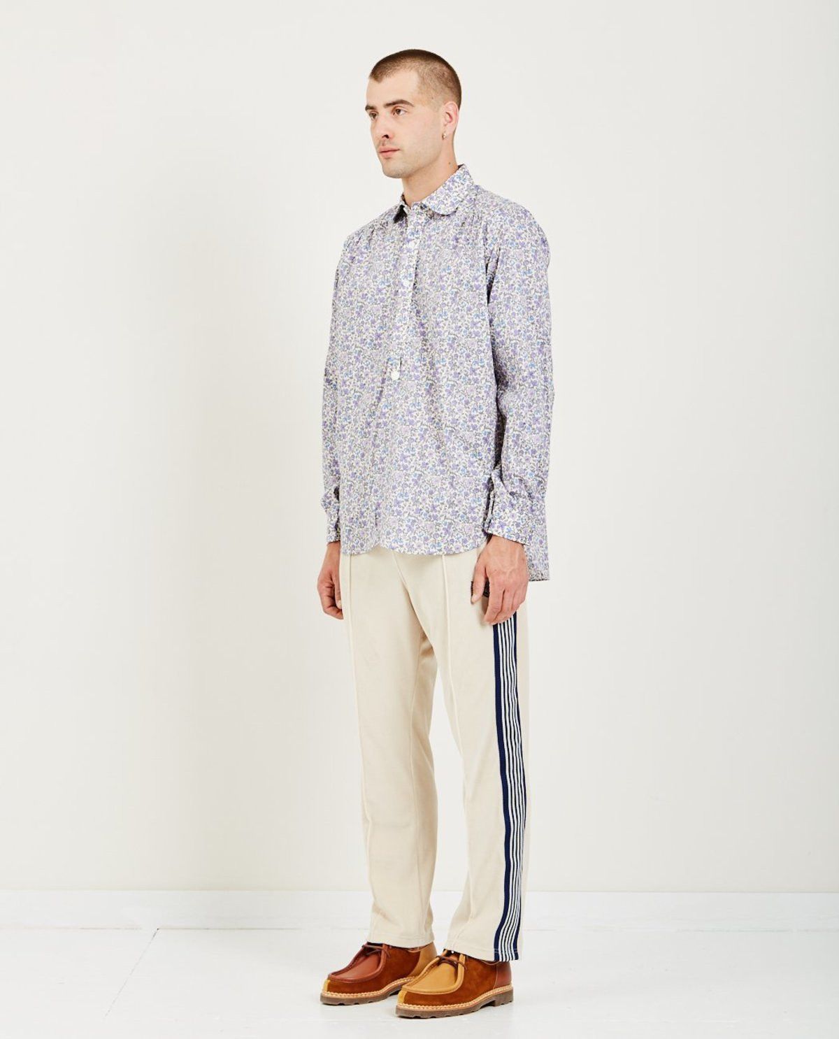 Needles × Nepenthes Round Collar EDW Gather Shirt in Lavender (SS19) Size US S / EU 44-46 / 1 - 3 Thumbnail