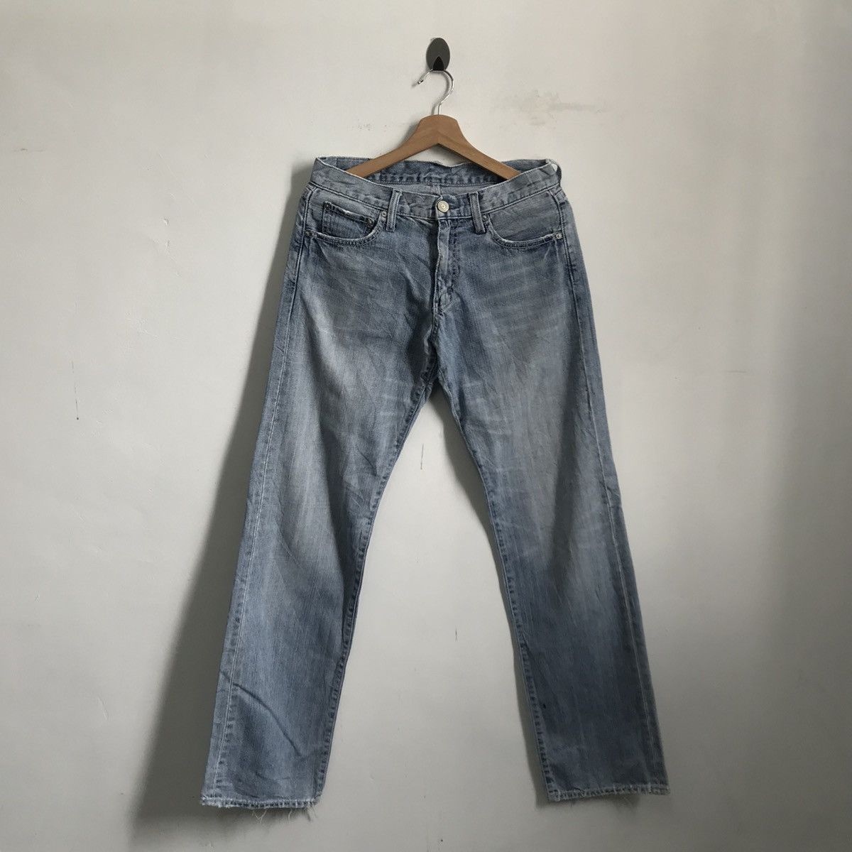 Uniqlo Uniqlo Denim Jeans Size US 30 / EU 46 - 1 Thumbnail