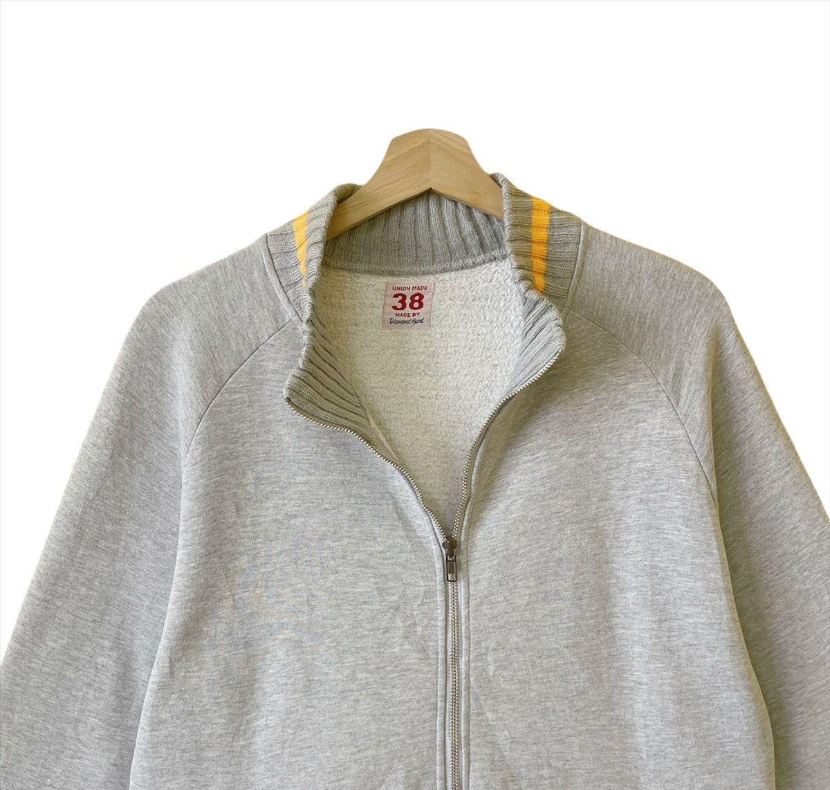 Diamond Head Vintage 90’s Diamond Head Union Made Fullzip Sweater Size M Size US M / EU 48-50 / 2 - 4 Thumbnail