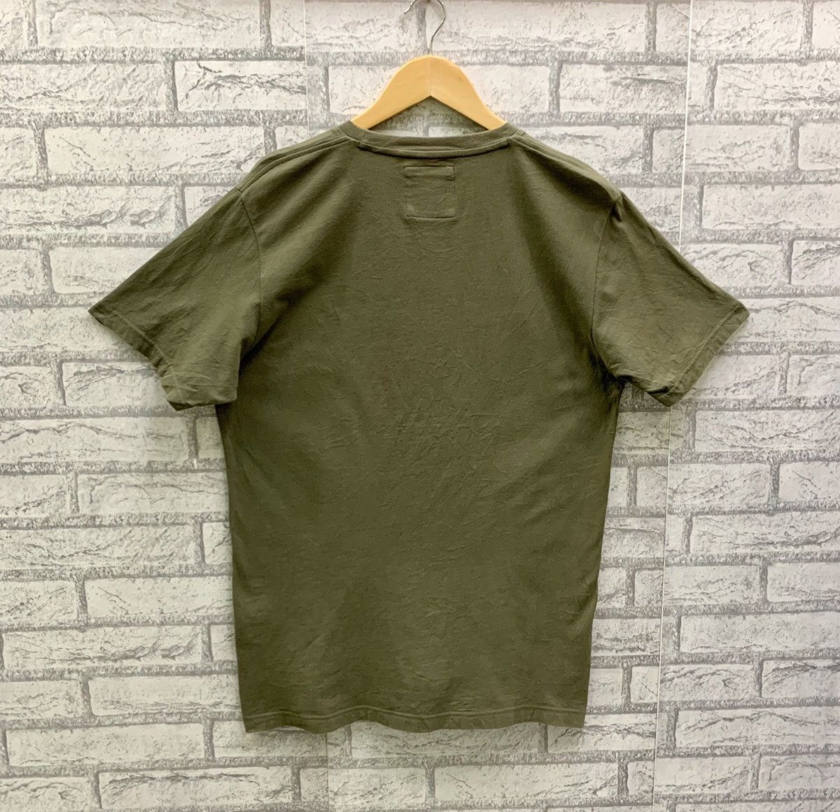 Anime Kenichi Asai Sexy Stone Records X Uniqlo T-shirts Size US XL / EU 56 / 4 - 2 Thumbnail