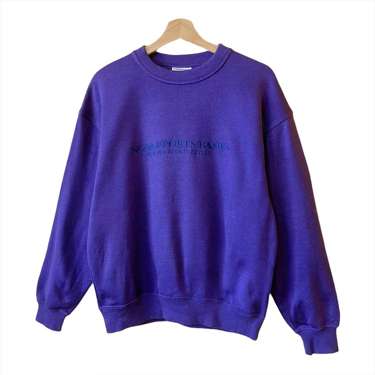 NCAA National Collegiate Athletic Association Sweatshirt Size M Size US M / EU 48-50 / 2 - 3 Thumbnail