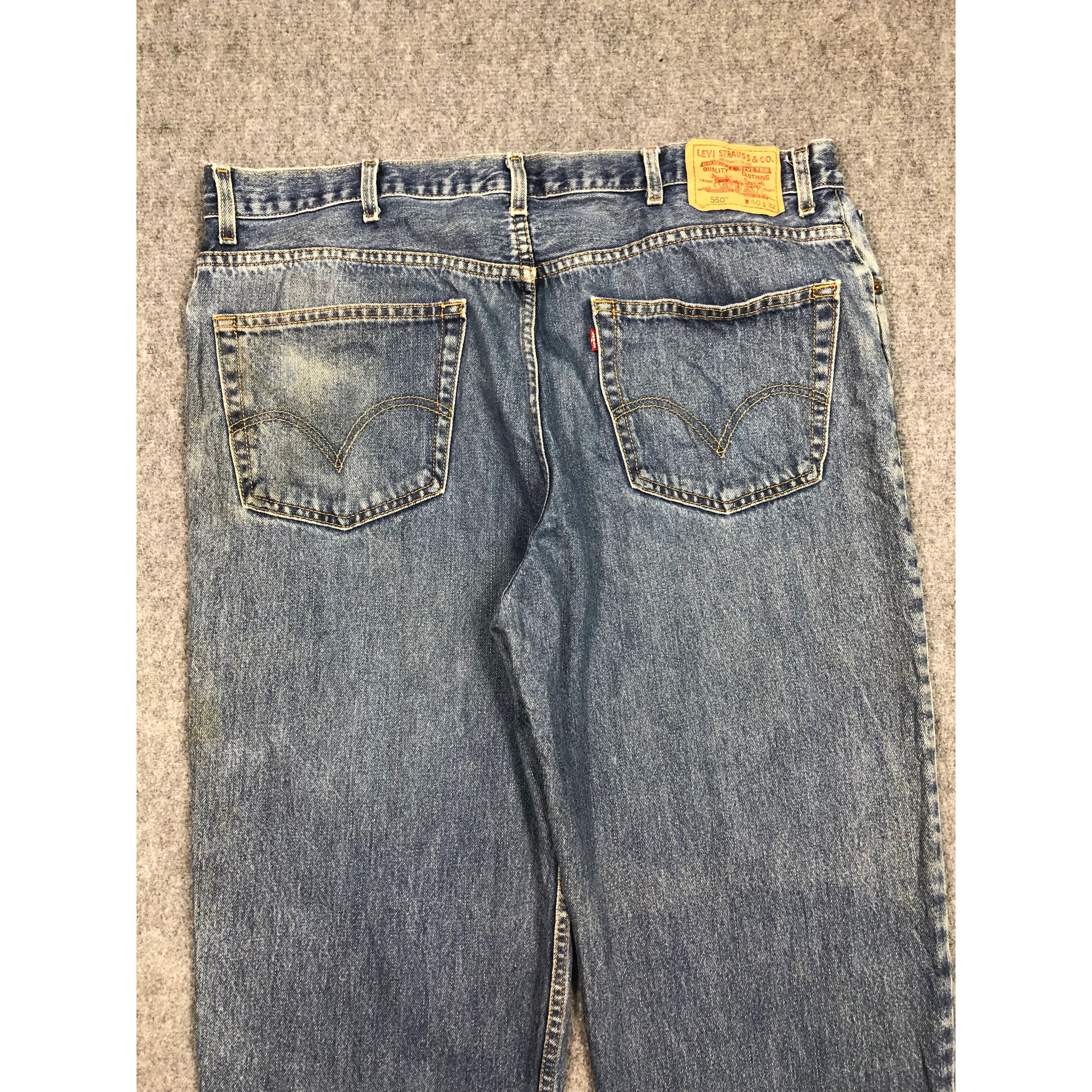 Levi's Vintage Levis 550 Relaxed Fit Faded Denim DP0161 Size US 40 / EU 56 - 4 Thumbnail