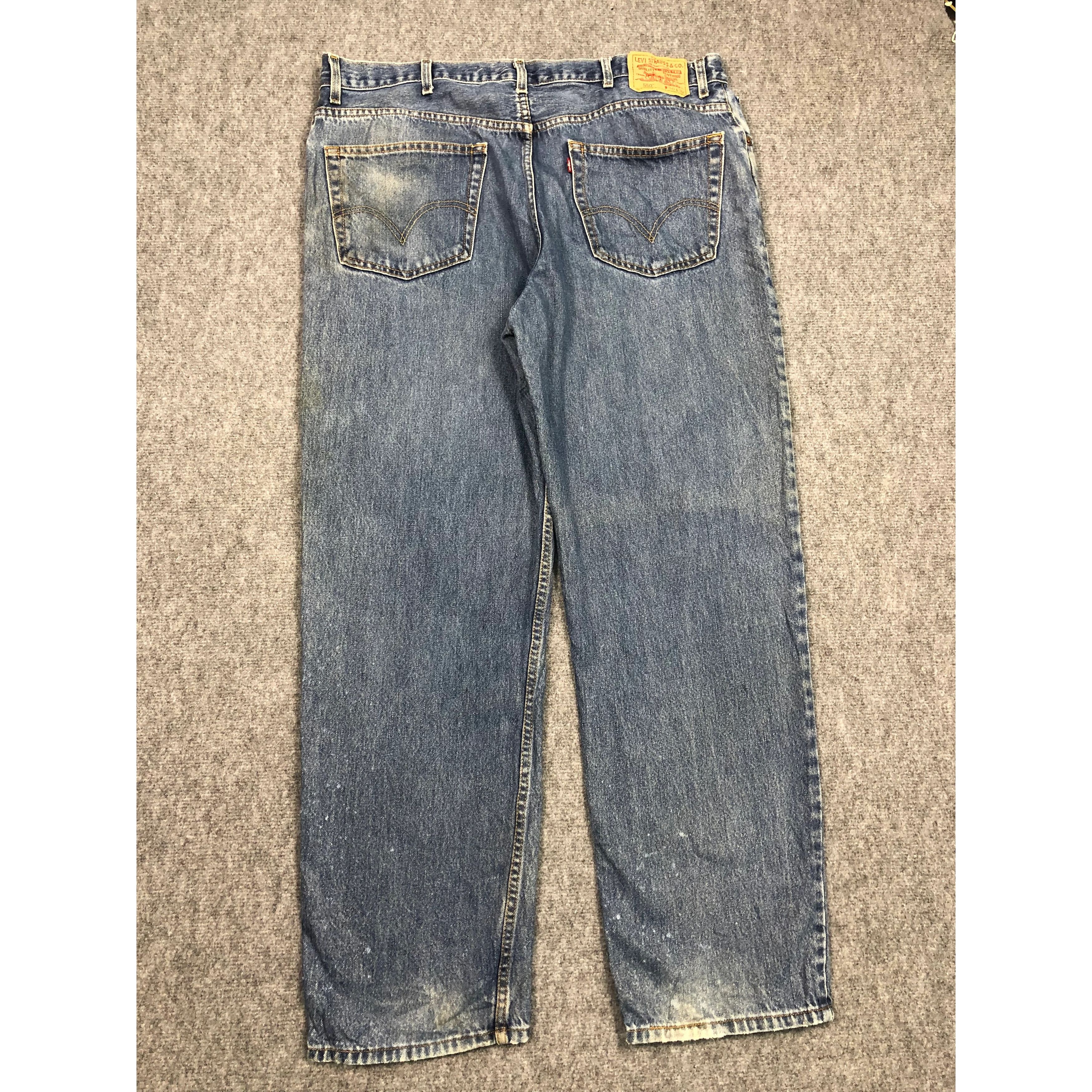 Levi's Vintage Levis 550 Relaxed Fit Faded Denim DP0161 Size US 40 / EU 56 - 2 Thumbnail