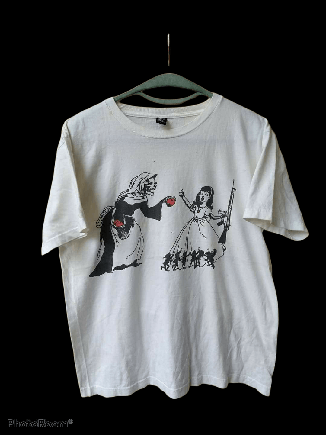 Beauty Beast 💥GRANIPH REBEL GIRL VS THE WITCH TEE Size US L / EU 52-54 / 3 - 1 Thumbnail