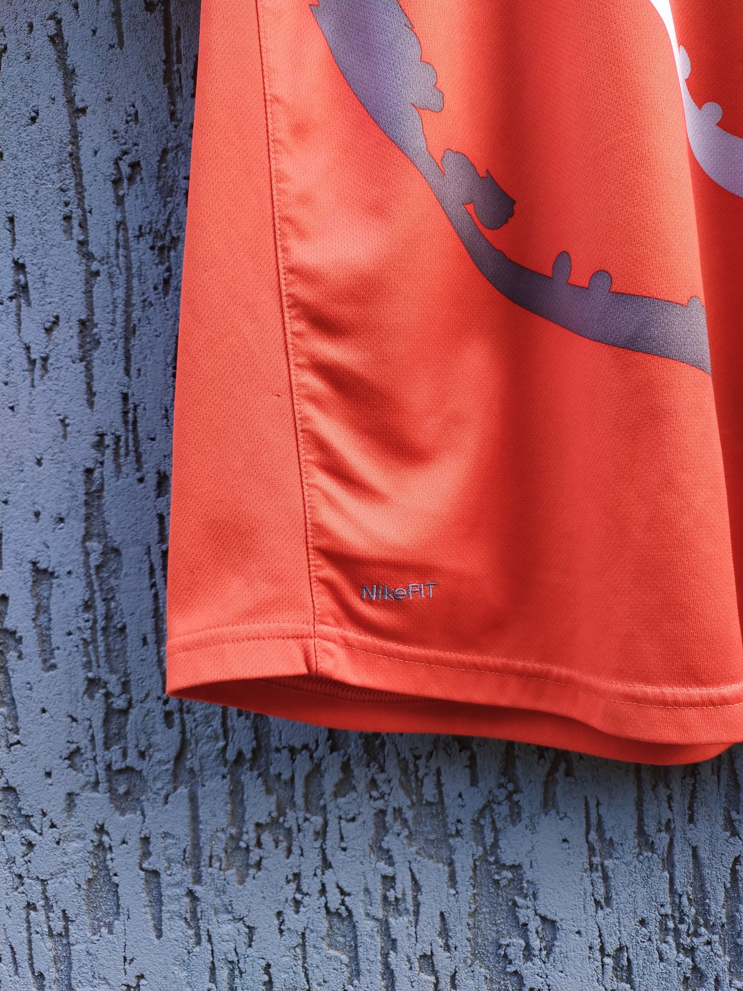 Nike Vintage Nike Court Orange t shirt Size US L / EU 52-54 / 3 - 5 Thumbnail