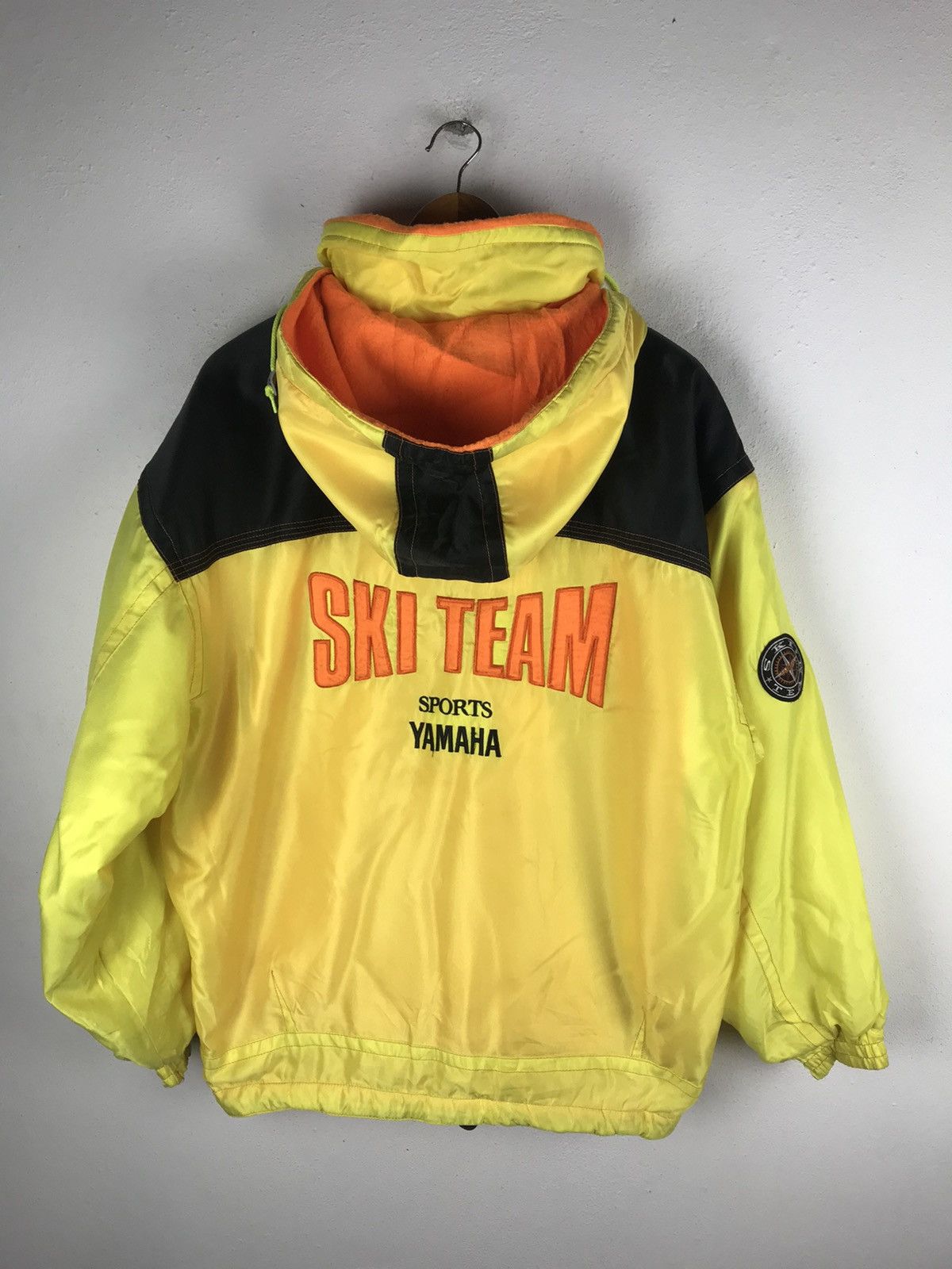 Yamaha Vintage Yamaha Ski Team Jacket -Bold Yellow Retro Sportswear Size US L / EU 52-54 / 3 - 1 Thumbnail