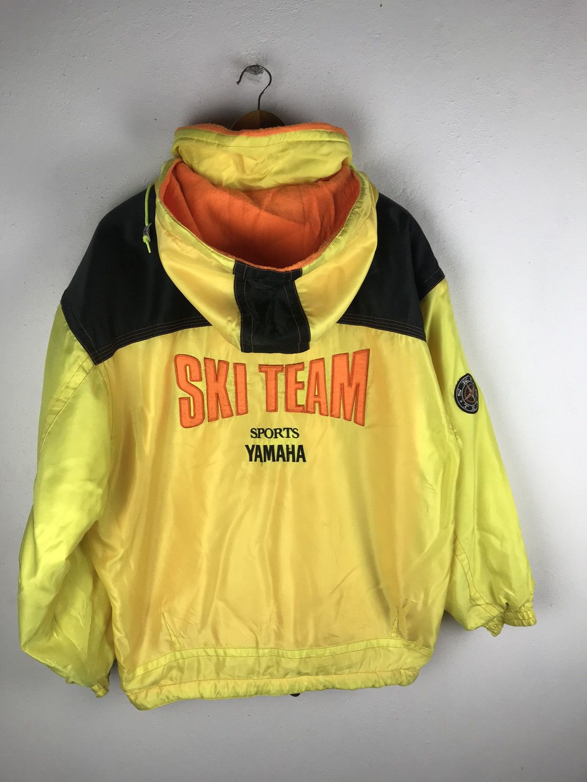 Yamaha Vintage Yamaha Ski Team Jacket -Bold Yellow Retro Sportswear Size US L / EU 52-54 / 3 - 3 Thumbnail