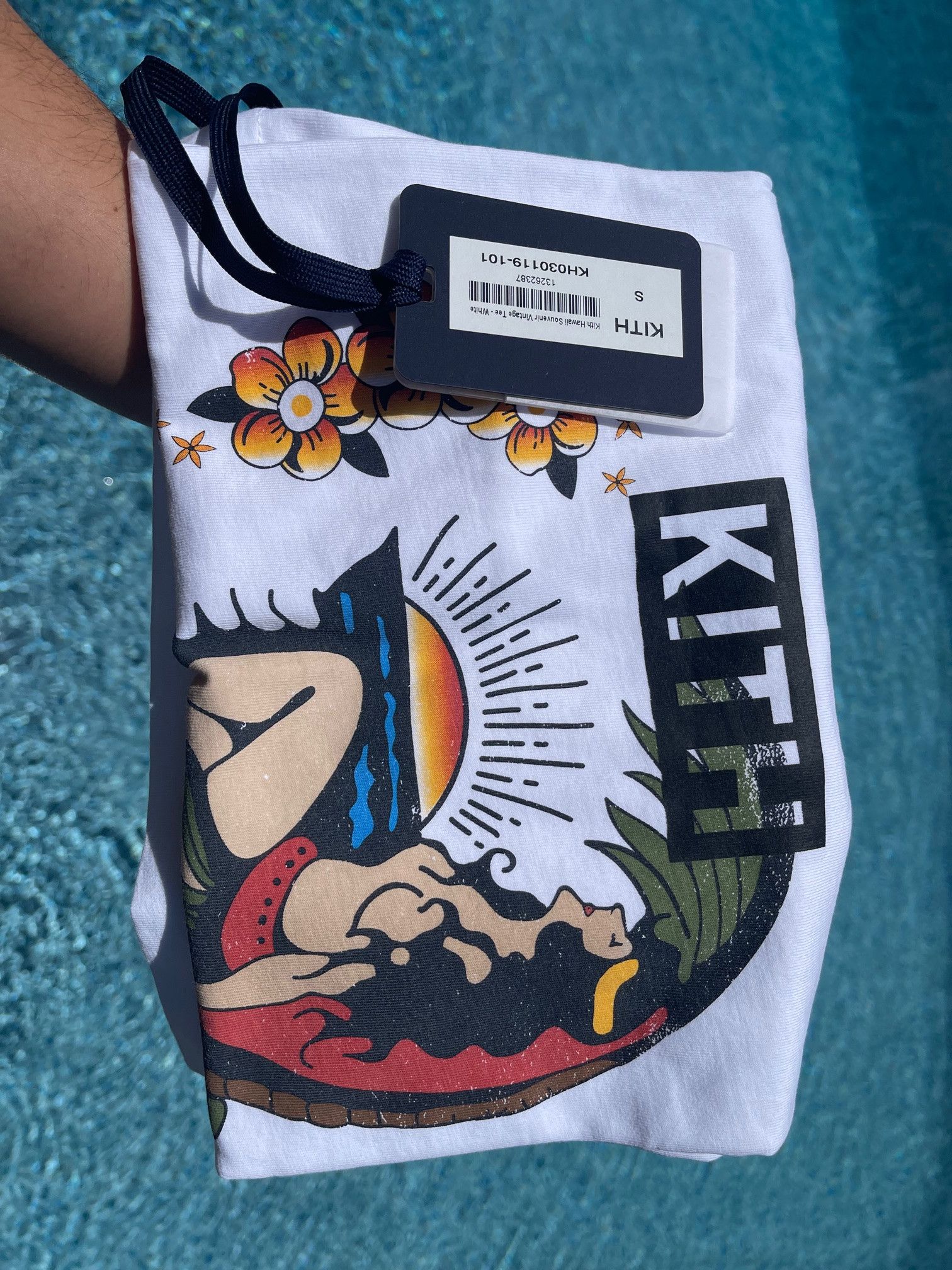 Kith Kith Hawaii Souvenir Vintage Tee - White Size Small Size US S / EU 44-46 / 1 - 9 Thumbnail