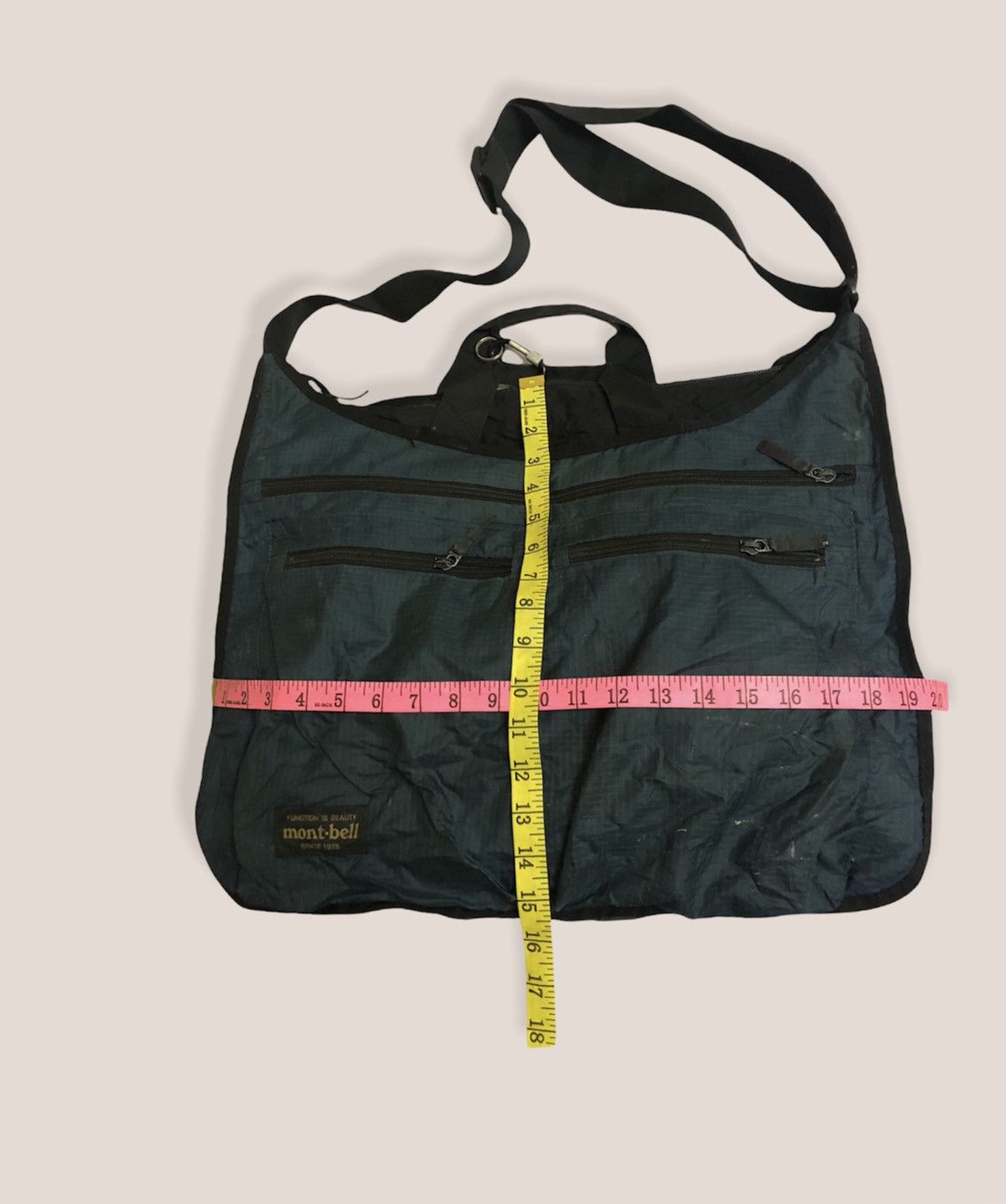 Montbell Vintage Montbell Sling Bag Streetwear Size ONE SIZE - 18 Thumbnail