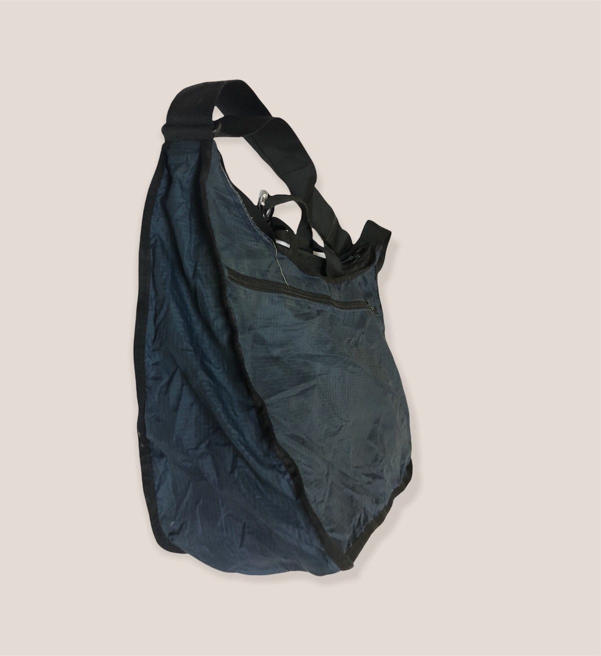 Montbell Vintage Montbell Sling Bag Streetwear Size ONE SIZE - 6 Thumbnail