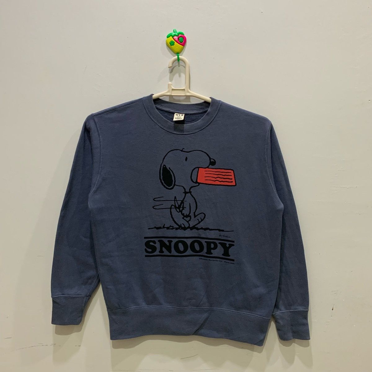 Japanese Brand × Peanuts × Vintage PEANUTS By SCHULZ Sweatshirts Snoopy Design Size S Fits M Size US M / EU 48-50 / 2 - 1 Thumbnail