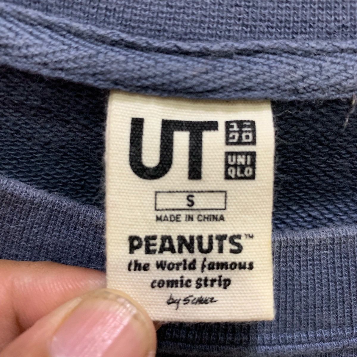 Japanese Brand × Peanuts × Vintage PEANUTS By SCHULZ Sweatshirts Snoopy Design Size S Fits M Size US M / EU 48-50 / 2 - 3 Thumbnail