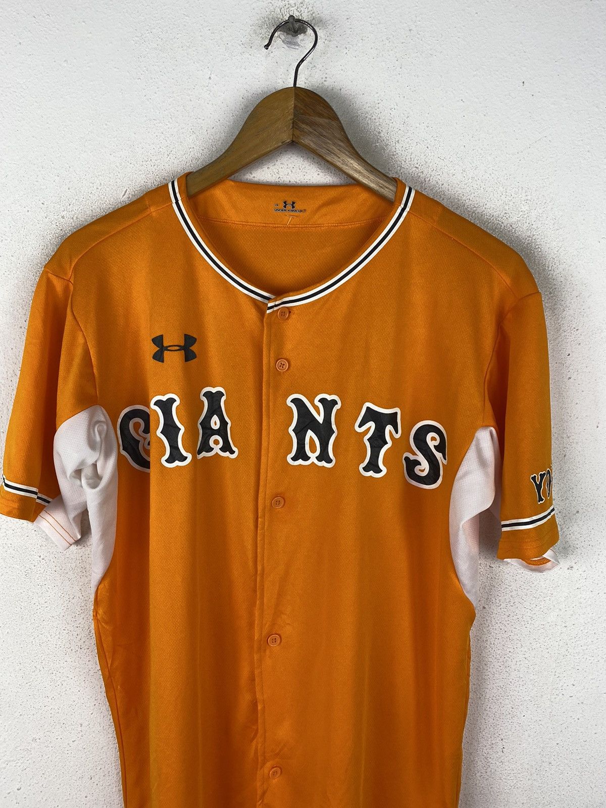 Under Armour Yomiuri Giants Baseball Jersey – Orange