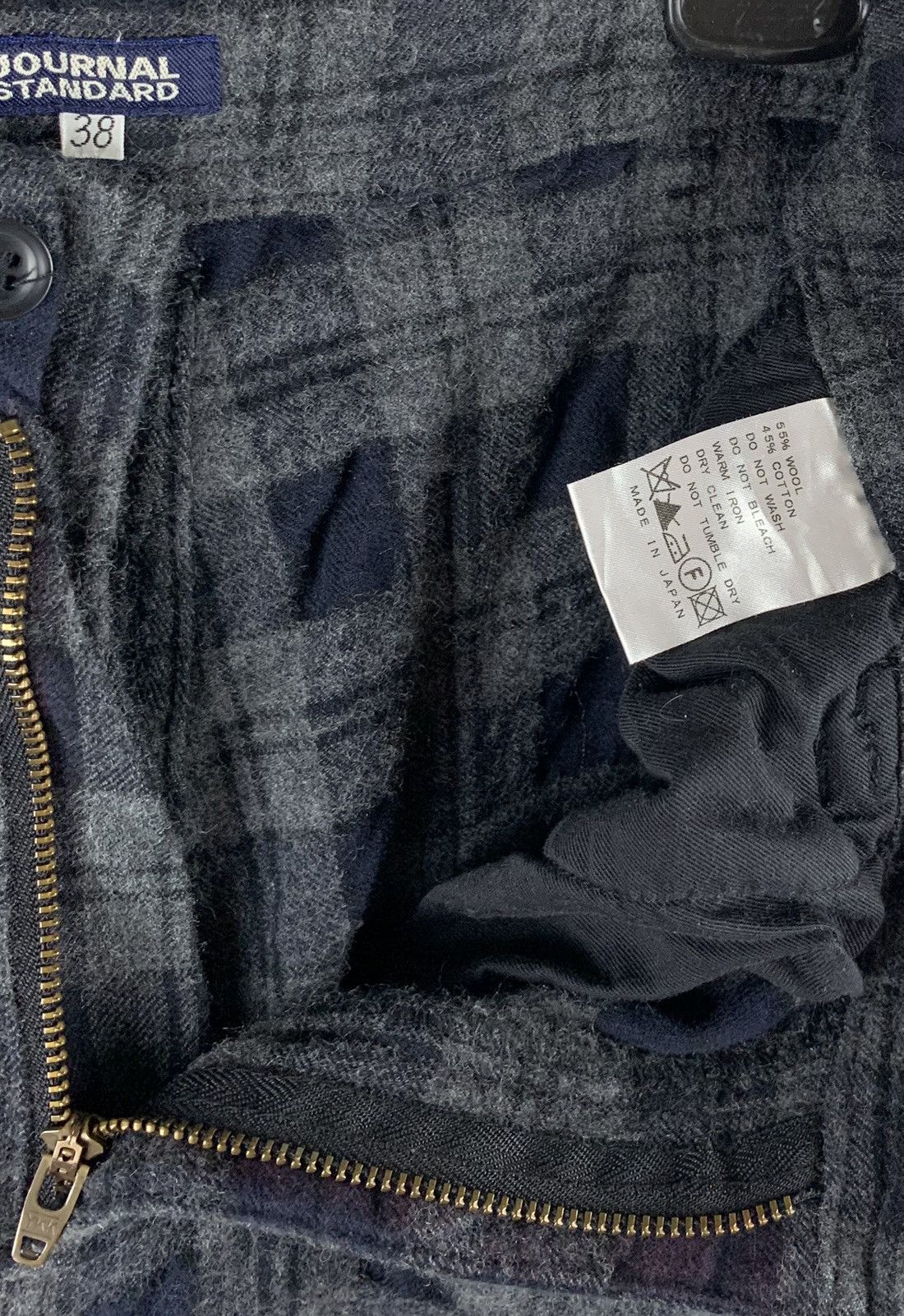 Japanese Brand Journal Standard 2blend 55% wool /45% Cotton Cropped Pant Size US 28 / EU 44 - 16 Thumbnail
