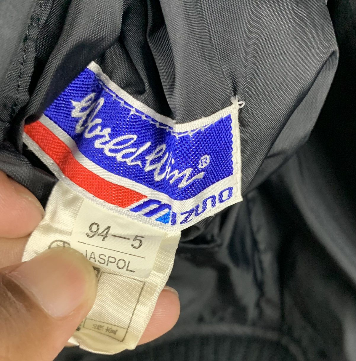 Japanese Brand × Mizuno Vintage Mizuno World Win Wool Varsity Jacket Size US M / EU 48-50 / 2 - 21 Thumbnail