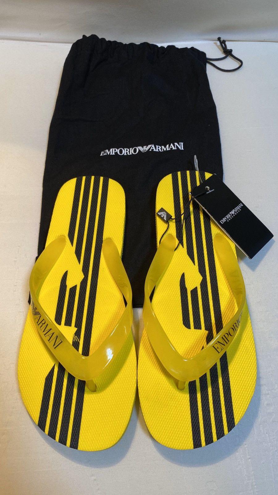 Emporio Armani Emporio Armani Yellow Flip flop 7us Size US 7 / EU 40 - 8 Thumbnail