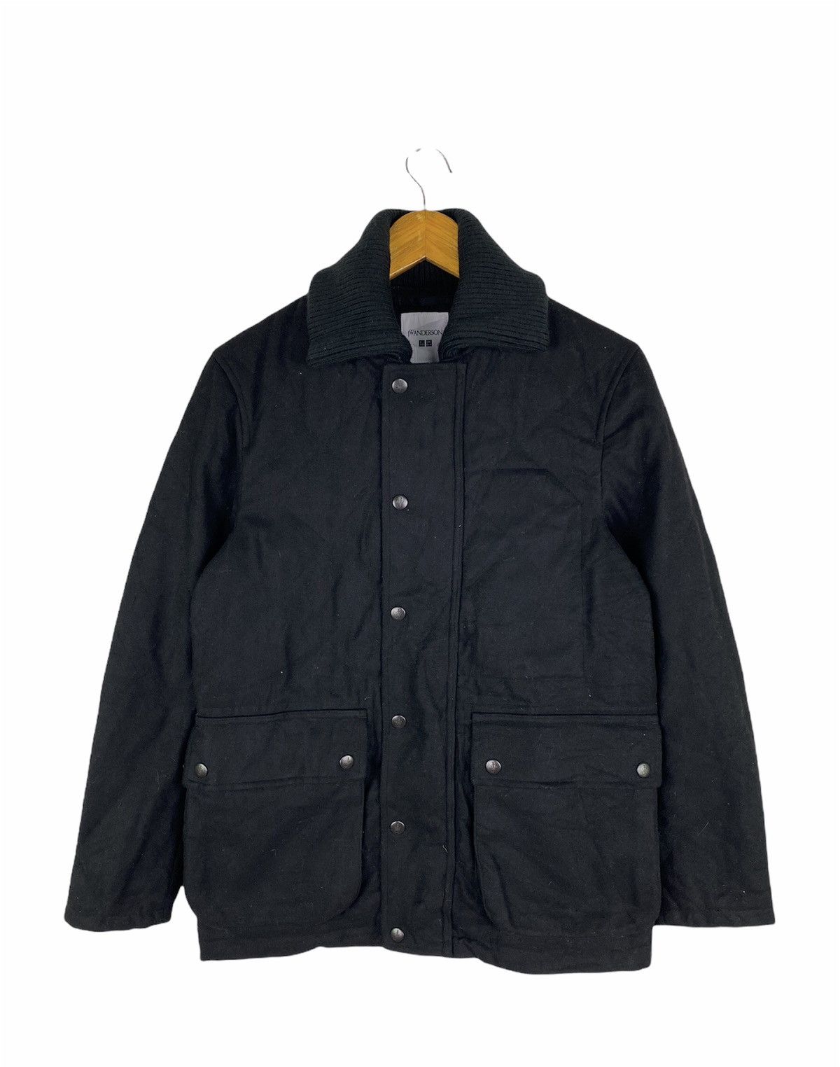 JW Anderson × Uniqlo J.W. Anderson x Uniqlo Black Quilted Jacket - Classic Size US S / EU 44-46 / 1 - 1 Thumbnail